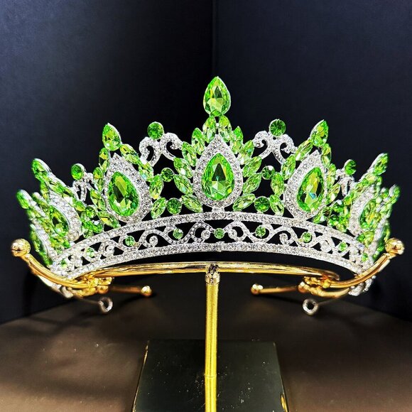 Handmade Accessories - Silver Crown, Emerald Tiara, Princess Tiara, Wedding Headband, Bridal Tiara